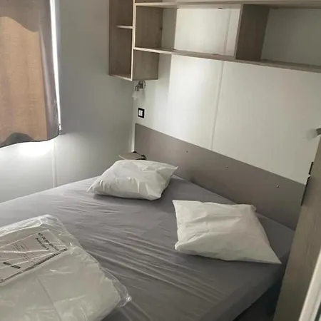 Mobil Premium 304 * Narbonne